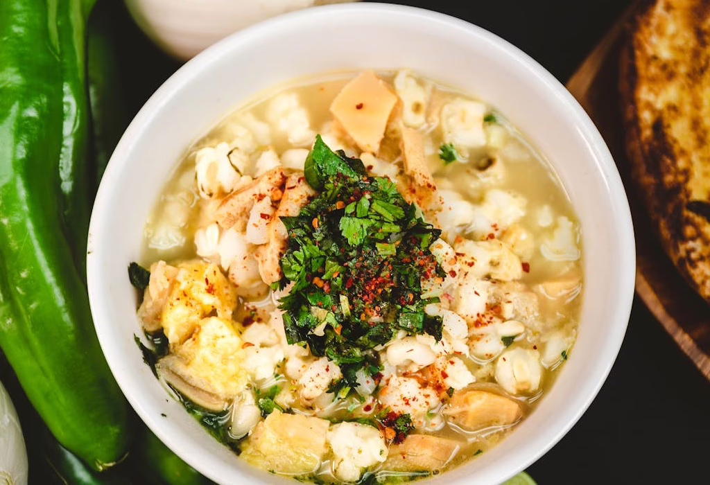 Historia del Pozole: De guiso ceremonial a tesoro culinario