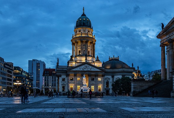 Berlin After Dark: A Nightlife Guide to the City That Never Sleeps