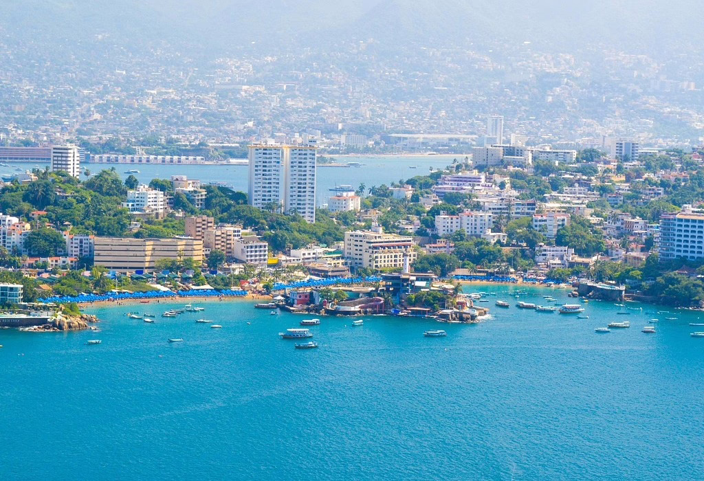 Acapulco Beach: Music, Parties, and Hollywood Legends